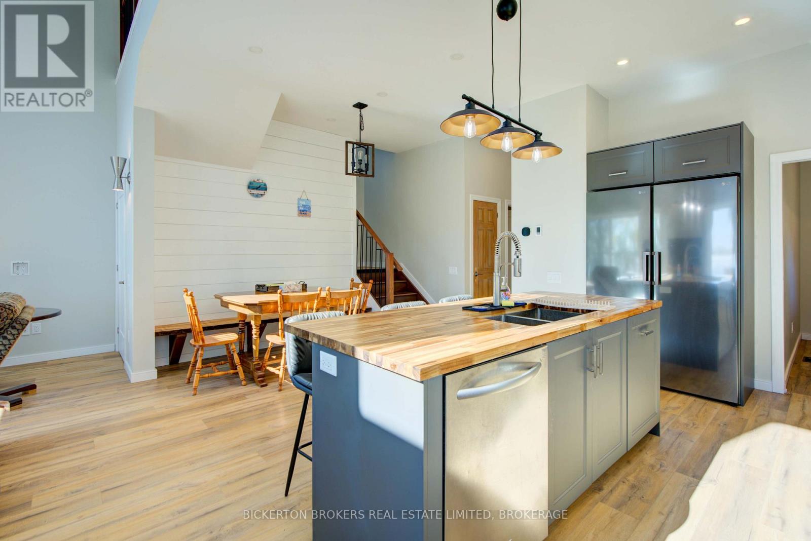 113 Willowbank Road, Front Of Leeds & Seeleys Bay, Ontario  K7G 2V5 - Photo 28 - X12873002