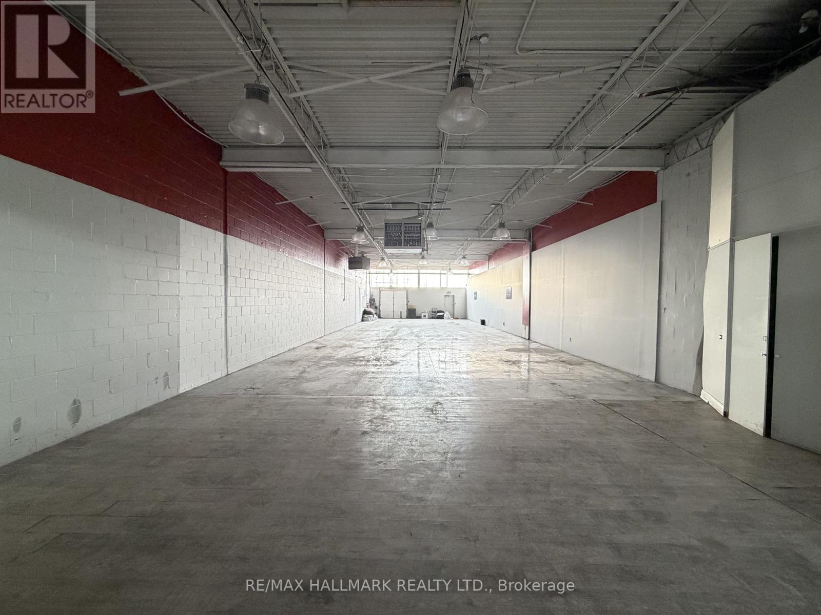 2 - 1101 Finch Avenue W, Toronto, Ontario  M3J 2C9 - Photo 4 - W12872950