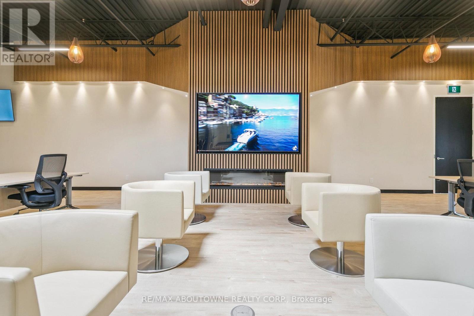 211-B - 320 Matheson Boulevard W, Mississauga, Ontario  L5R 0H2 - Photo 30 - W12872958