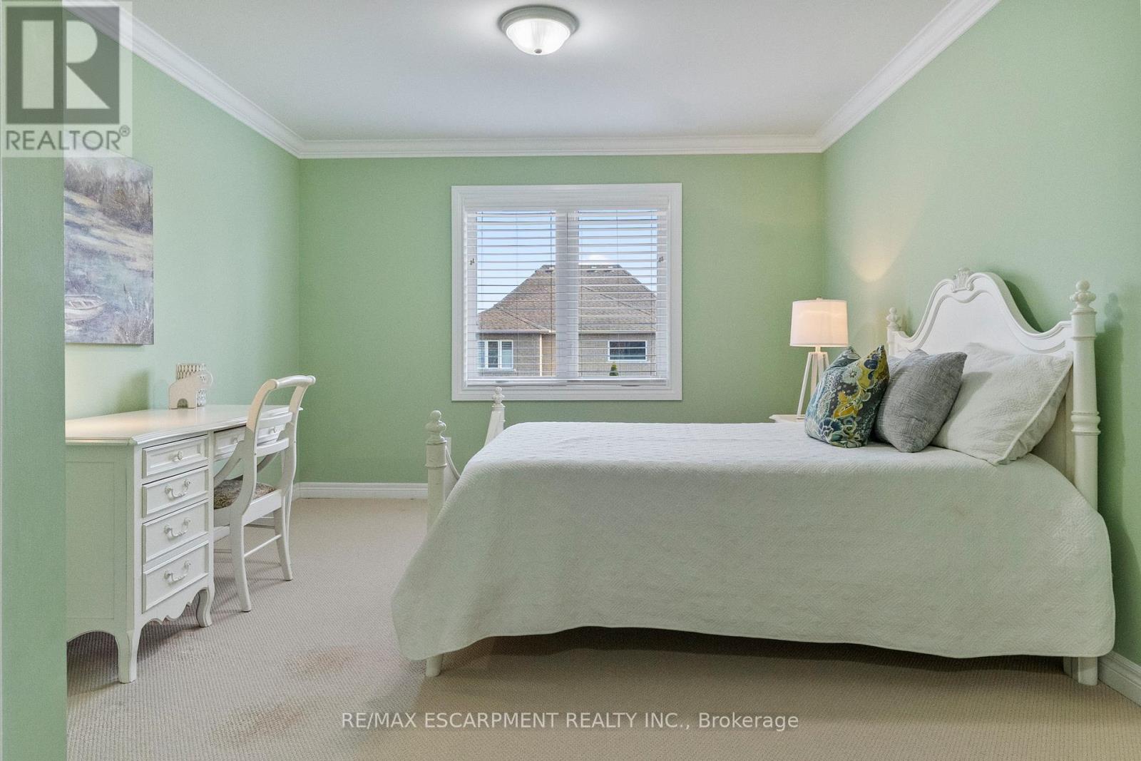 3402 Buena Vista Court, Oakville, Ontario  L6L 6W6 - Photo 35 - W12872960