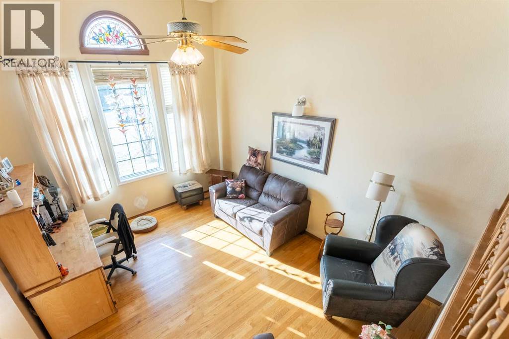 198 Mt Blakiston Road W, Lethbridge, Alberta  T1K 6M5 - Photo 15 - A2290960