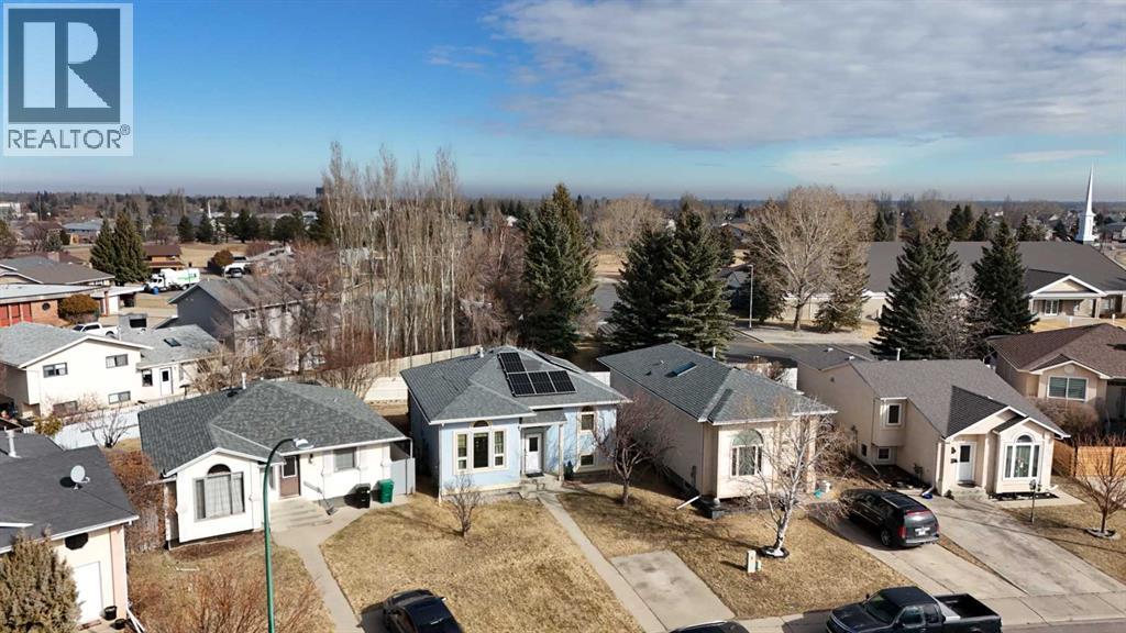 198 Mt Blakiston Road W, Lethbridge, Alberta  T1K 6M5 - Photo 4 - A2290960