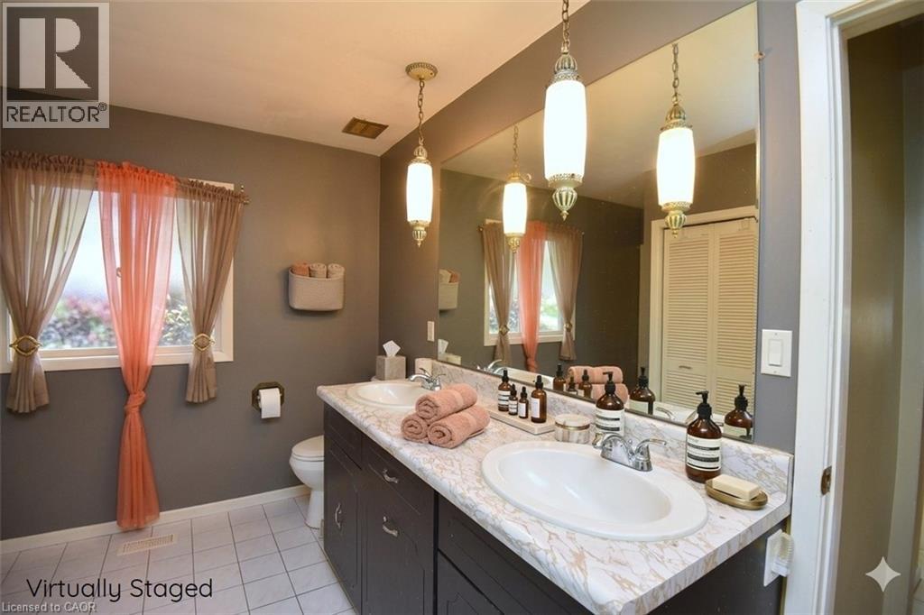 938 Courtland Drive, Ancaster, Ontario  L9G 3L1 - Photo 22 - 40811435