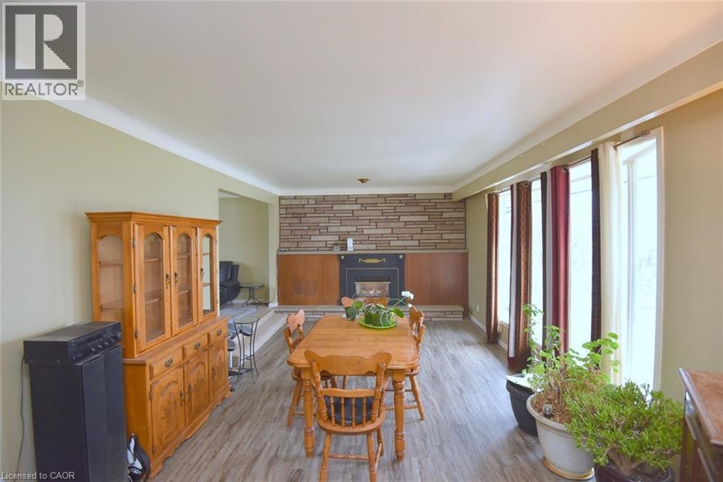 938 Courtland Drive, Ancaster, Ontario  L9G 3L1 - Photo 9 - 40811435