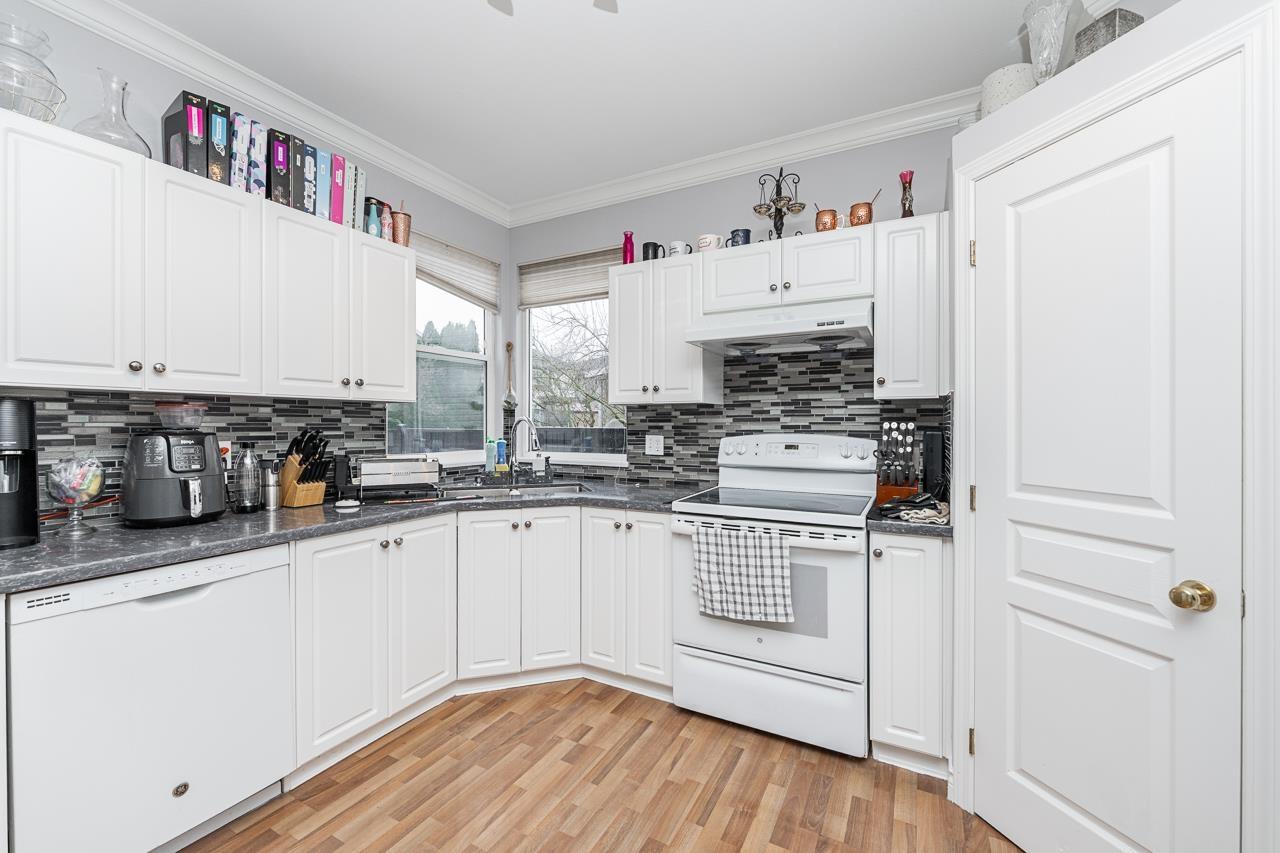 6470 185a Street, Surrey, British Columbia  V3S 8S9 - Photo 13 - R3097713