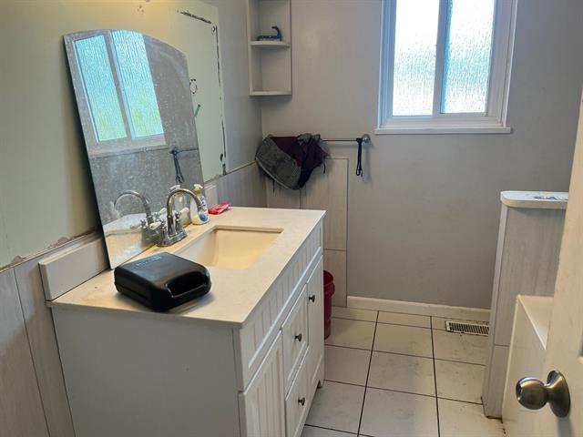 9284 126a Avenue, Surrey, British Columbia  V3V 5G2 - Photo 5 - R3098274