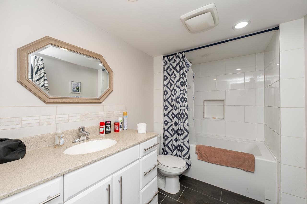 6470 185a Street, Surrey, British Columbia  V3S 8S9 - Photo 27 - R3097713