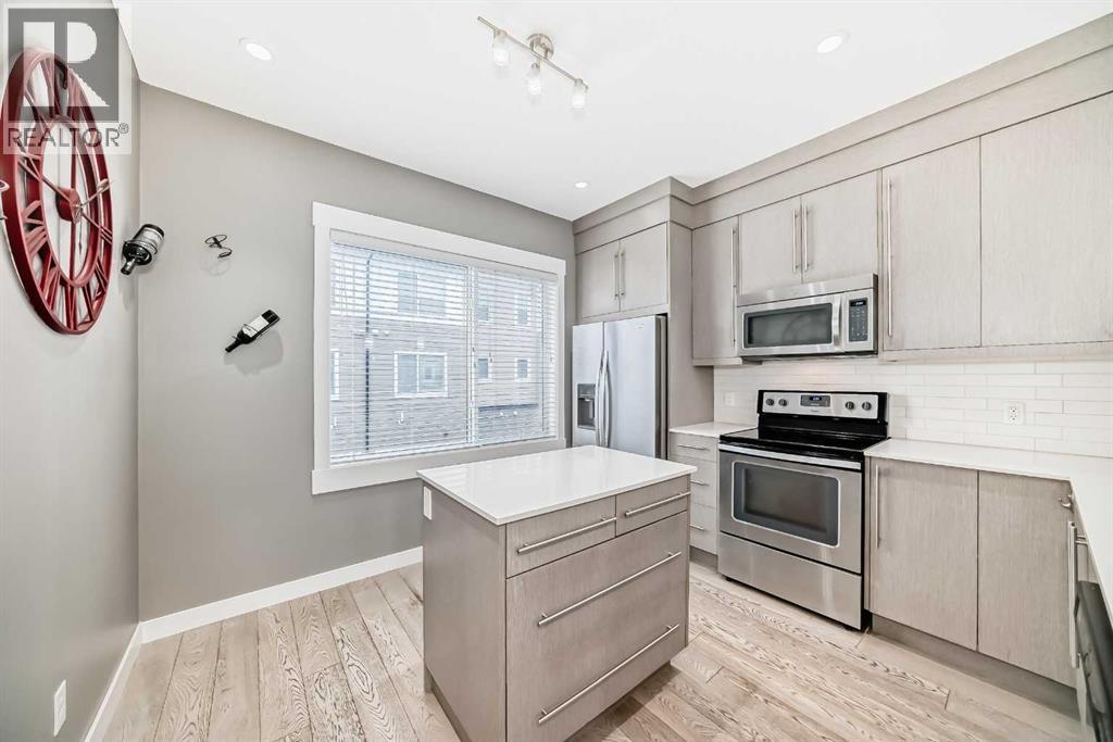 53, 111 Rainbow Falls, Chestermere, Alberta  T1X 0Z5 - Photo 5 - A2290752