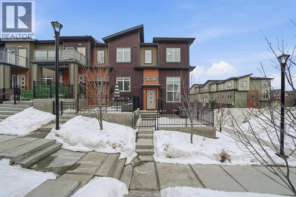 43 Sage Bluff Circle Nw, Calgary, Alberta T3R 1T5 - Photo 2 - A2291119