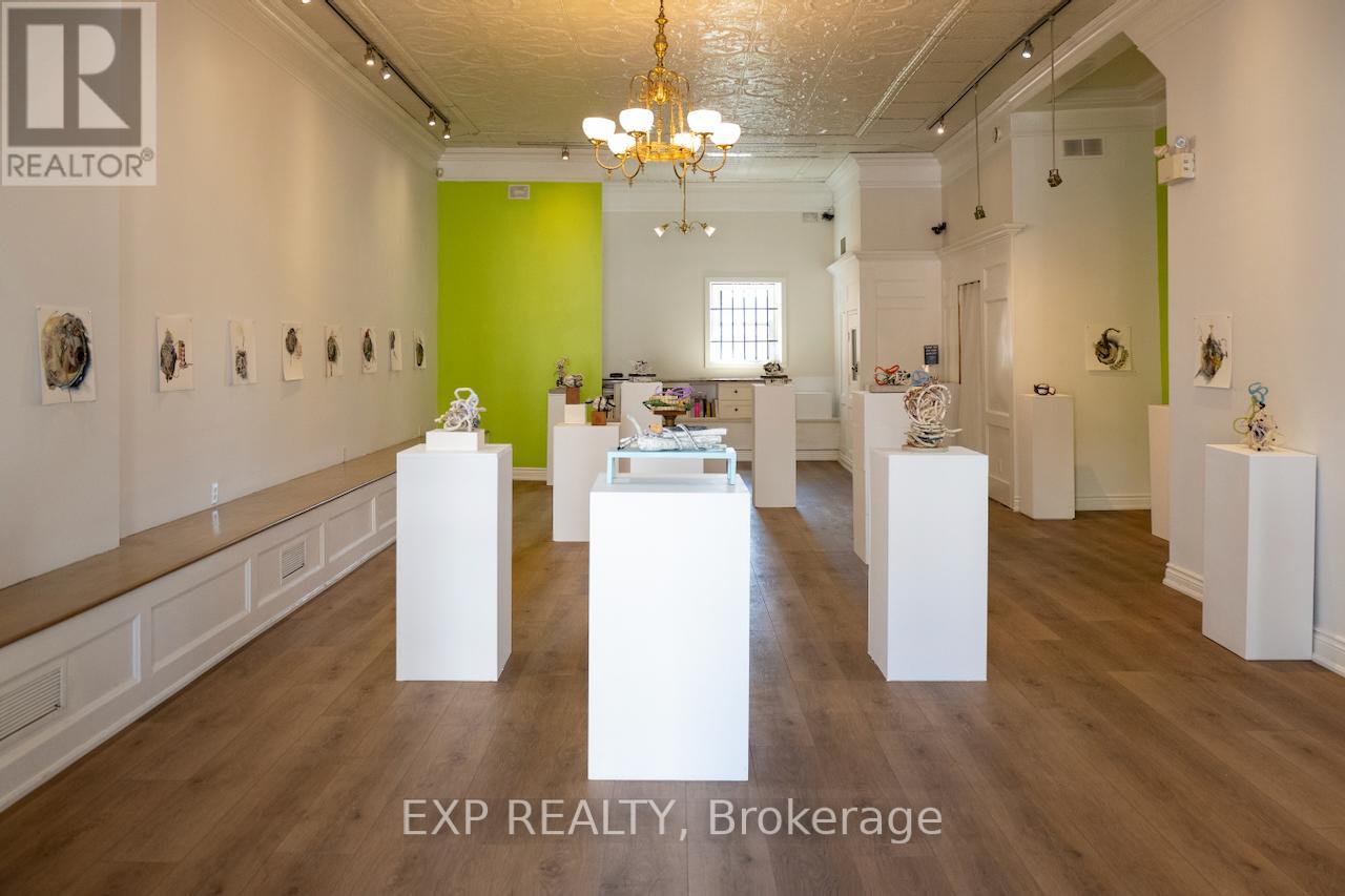 104 St. Paul Street N, St. Catharines, Ontario  L2R 3M2 - Photo 10 - X12872930