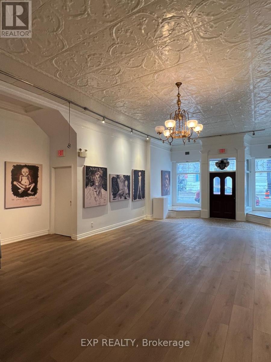 104 St. Paul Street N, St. Catharines, Ontario  L2R 3M2 - Photo 3 - X12872930