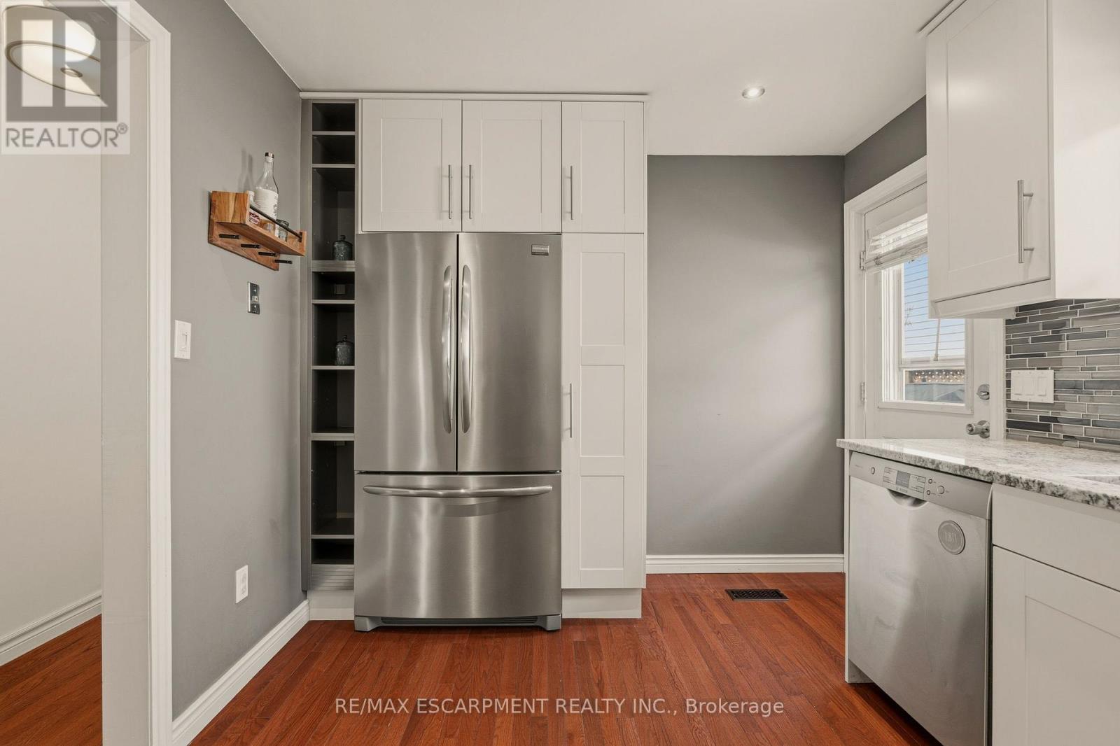 44 Marion Street, Hamilton, Ontario  L0R 1W0 - Photo 13 - X12872932