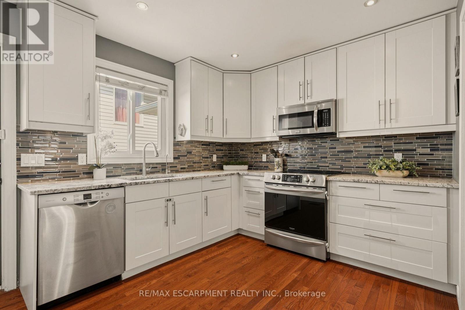 44 Marion Street, Hamilton, Ontario  L0R 1W0 - Photo 15 - X12872932