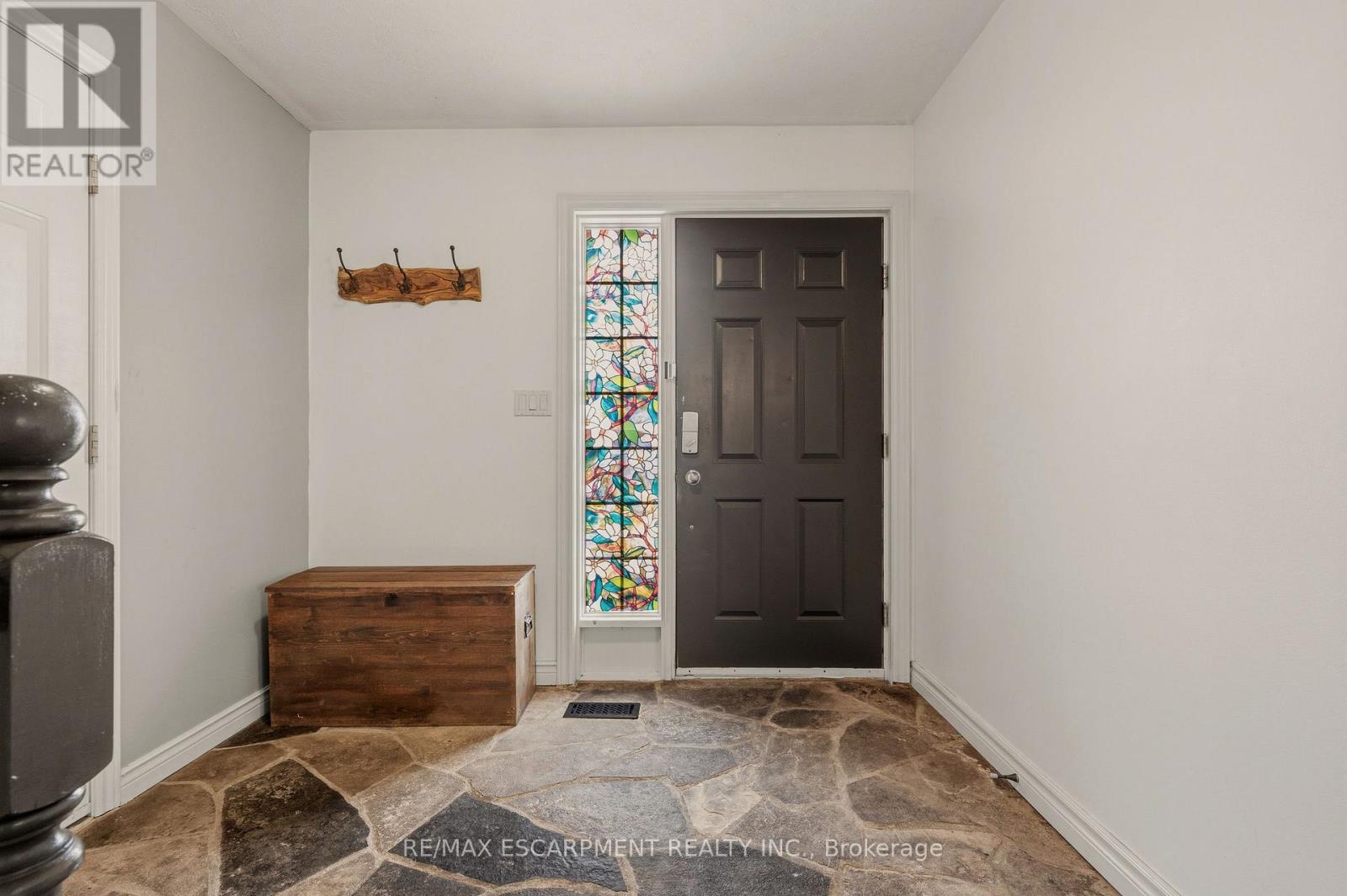 44 Marion Street, Hamilton, Ontario  L0R 1W0 - Photo 4 - X12872932