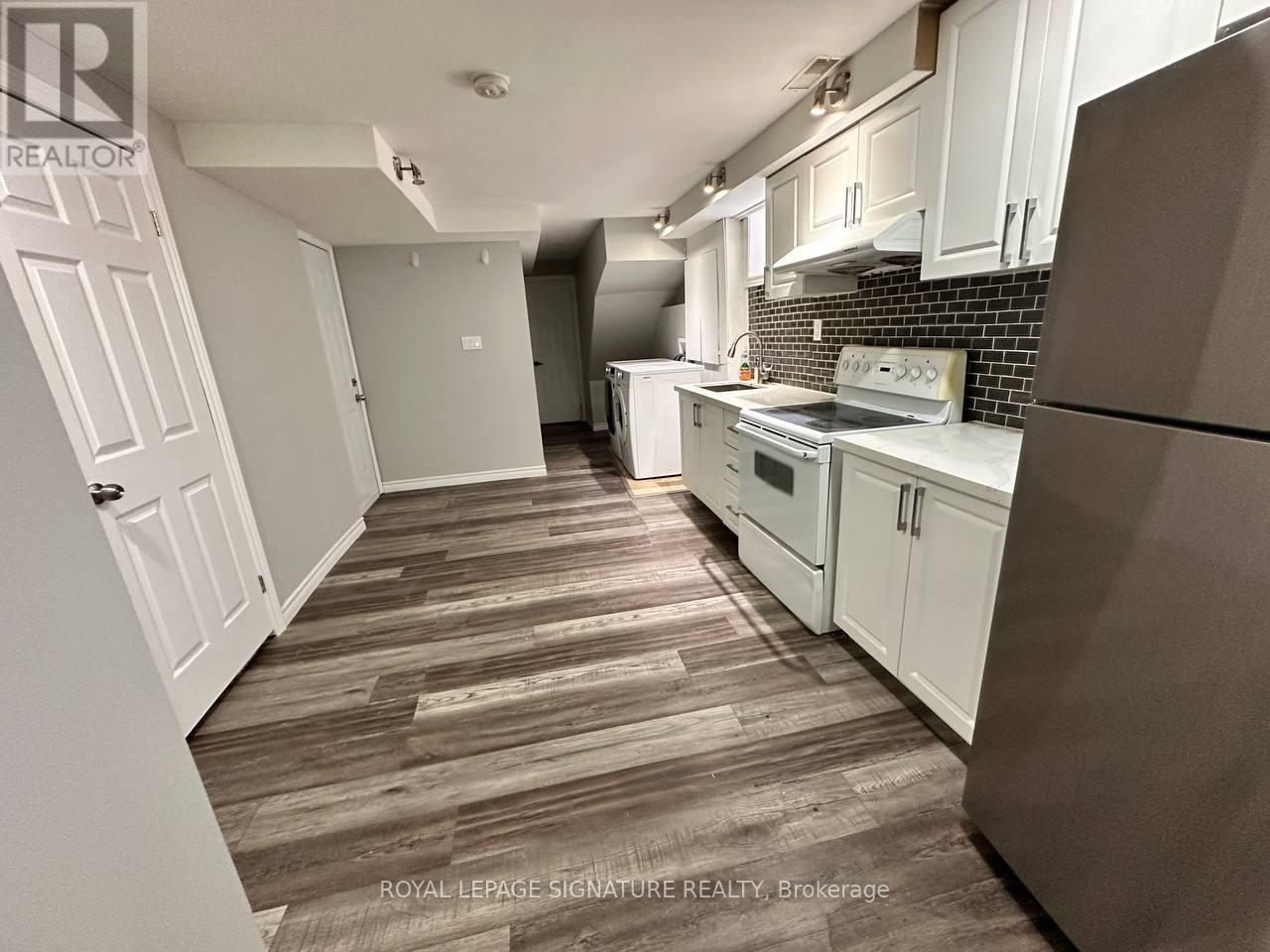 843 Brandenburg Boulevard, Waterloo, Ontario  N2T 2X6 - Photo 5 - X12873000