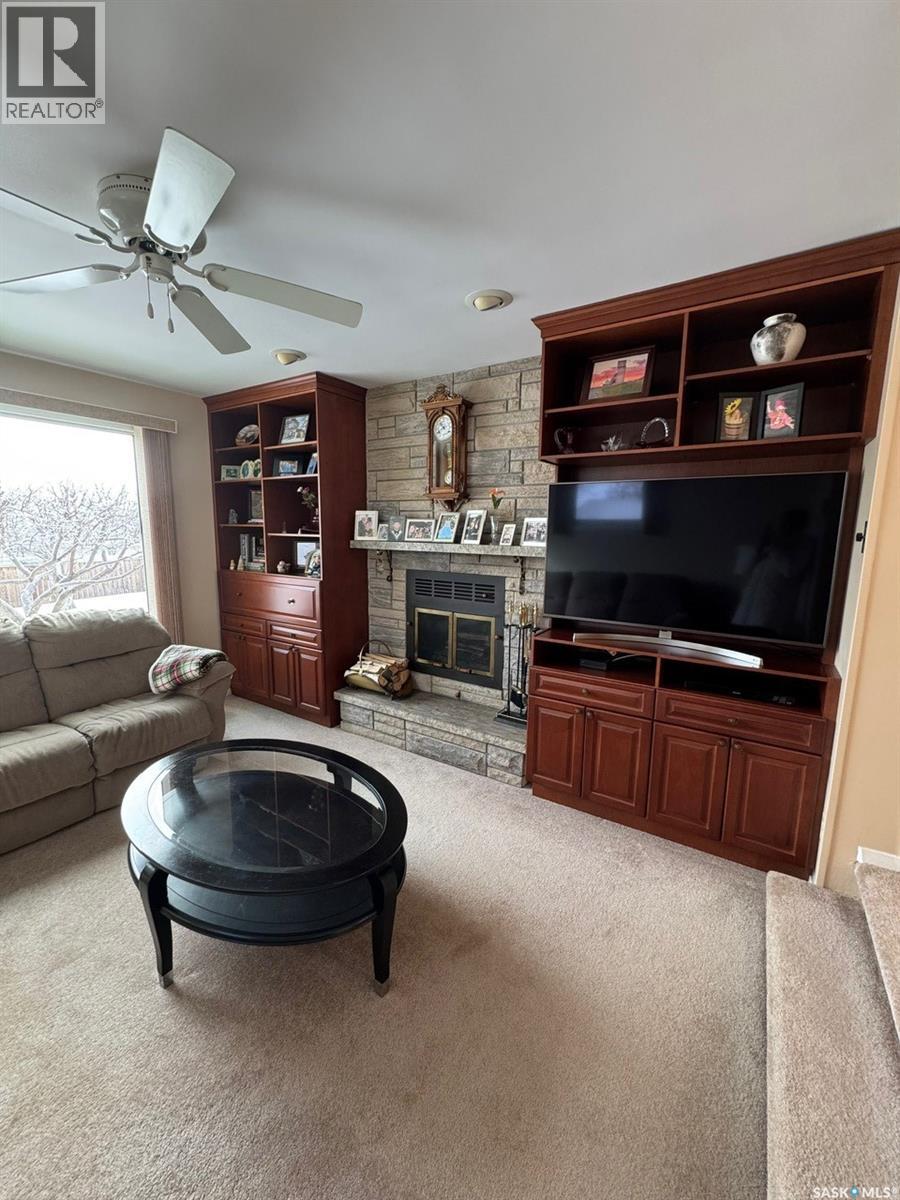 1082 113th Street, North Battleford, Saskatchewan  S9A 2M1 - Photo 11 - SK030202