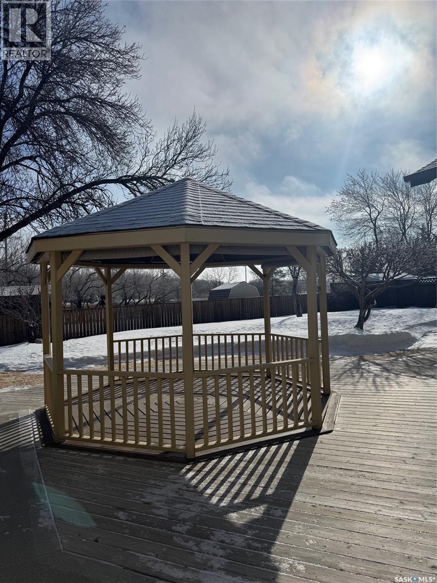 1082 113th Street, North Battleford, Saskatchewan  S9A 2M1 - Photo 34 - SK030202