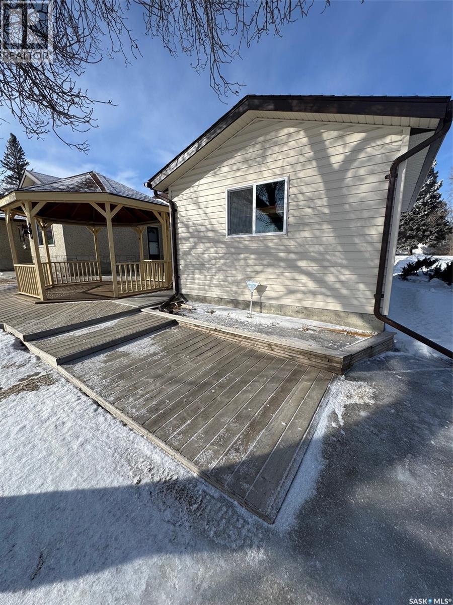 1082 113th Street, North Battleford, Saskatchewan  S9A 2M1 - Photo 44 - SK030202