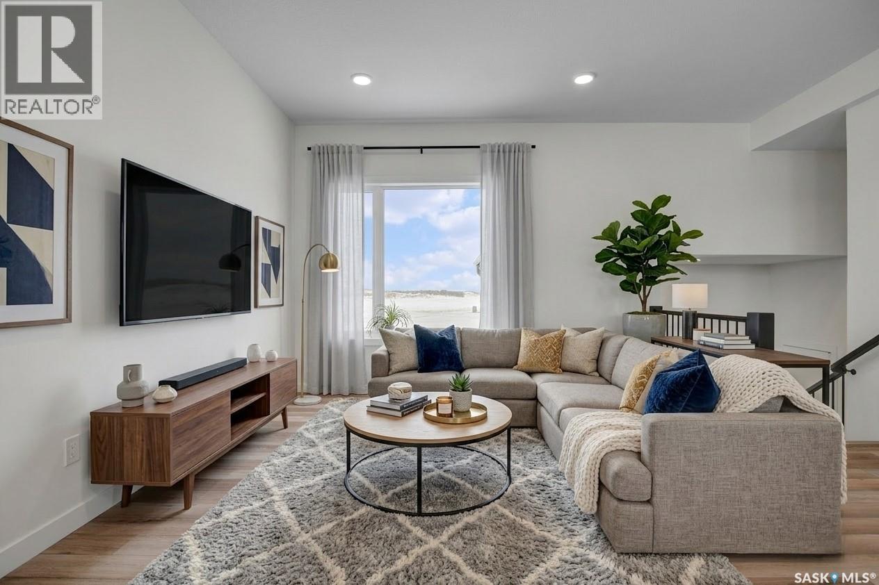 220 Veterans Drive, Warman, Saskatchewan  S0K 4S3 - Photo 3 - SK030200