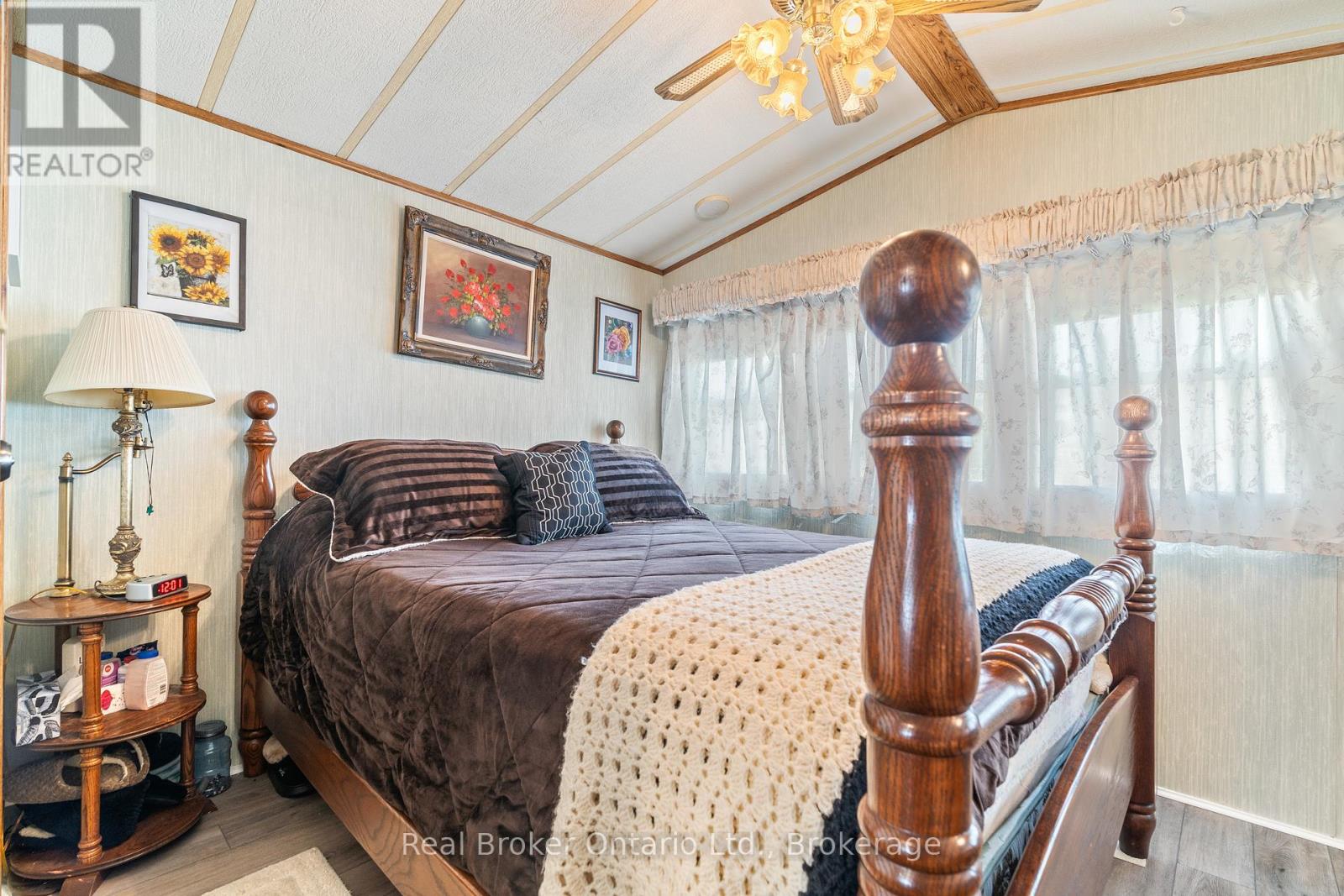 524 Poplar Place, Centre Wellington, Ontario  N0B 1J0 - Photo 23 - X12714404