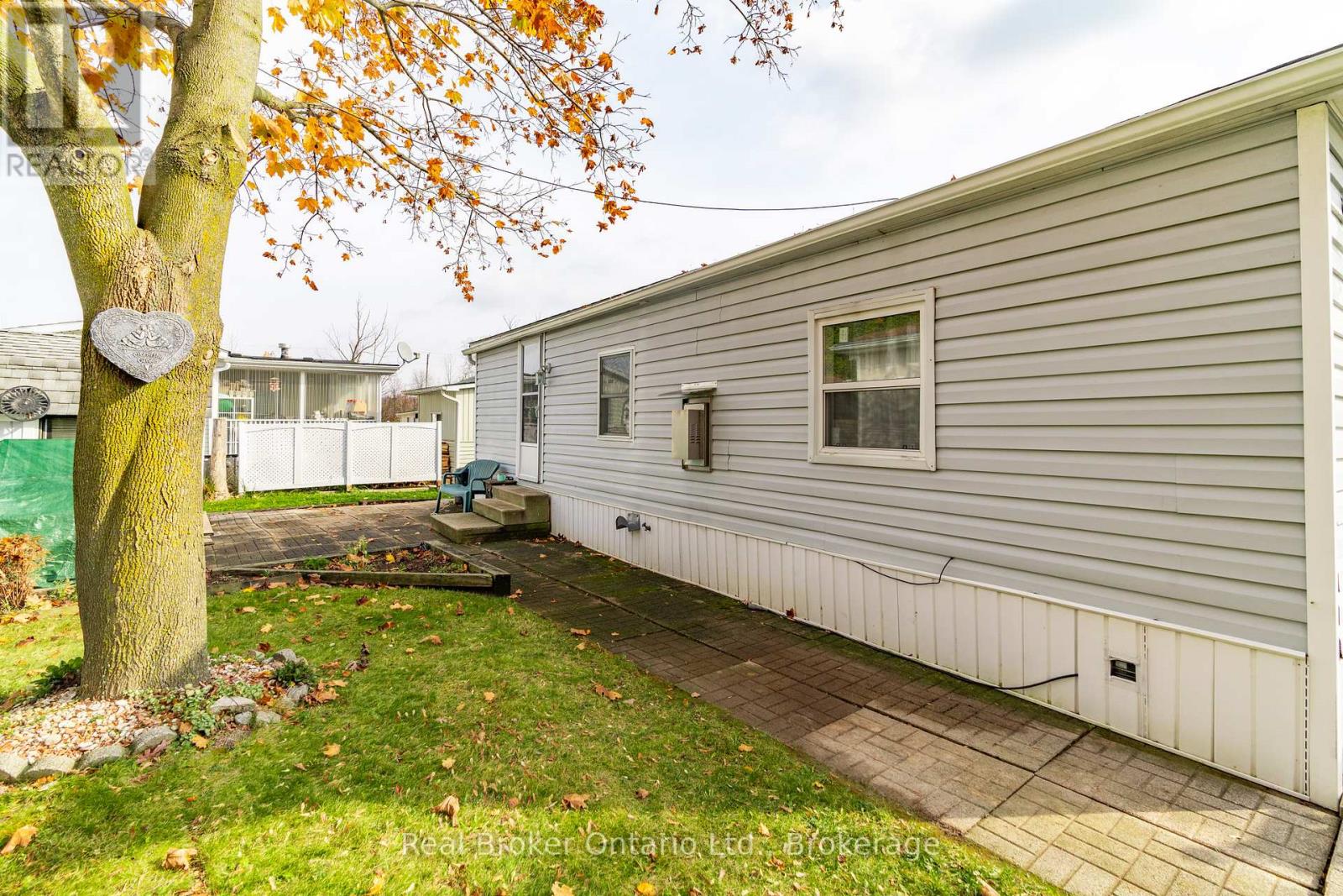 524 Poplar Place, Centre Wellington, Ontario  N0B 1J0 - Photo 27 - X12714404