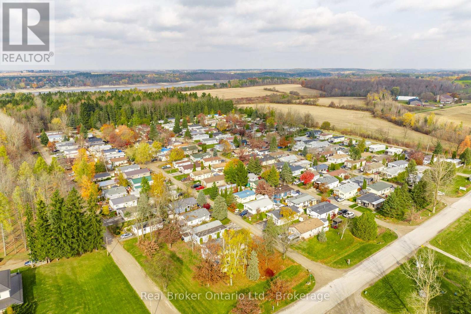 524 Poplar Place, Centre Wellington, Ontario  N0B 1J0 - Photo 34 - X12714404