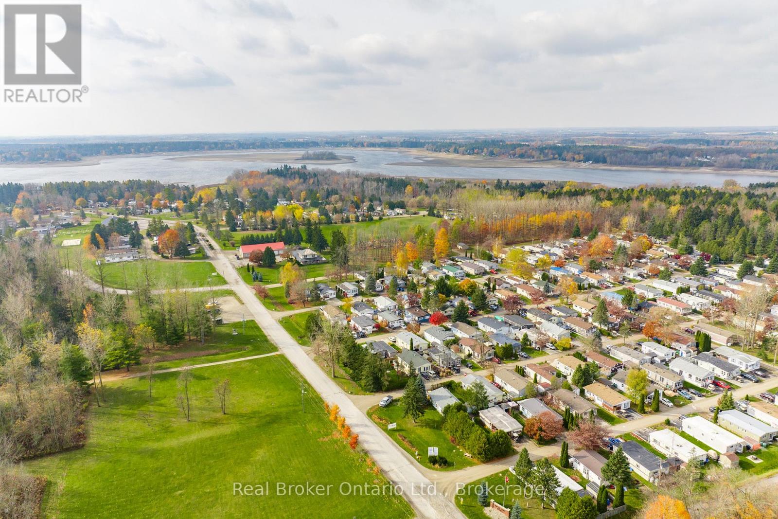 524 Poplar Place, Centre Wellington, Ontario  N0B 1J0 - Photo 40 - X12714404