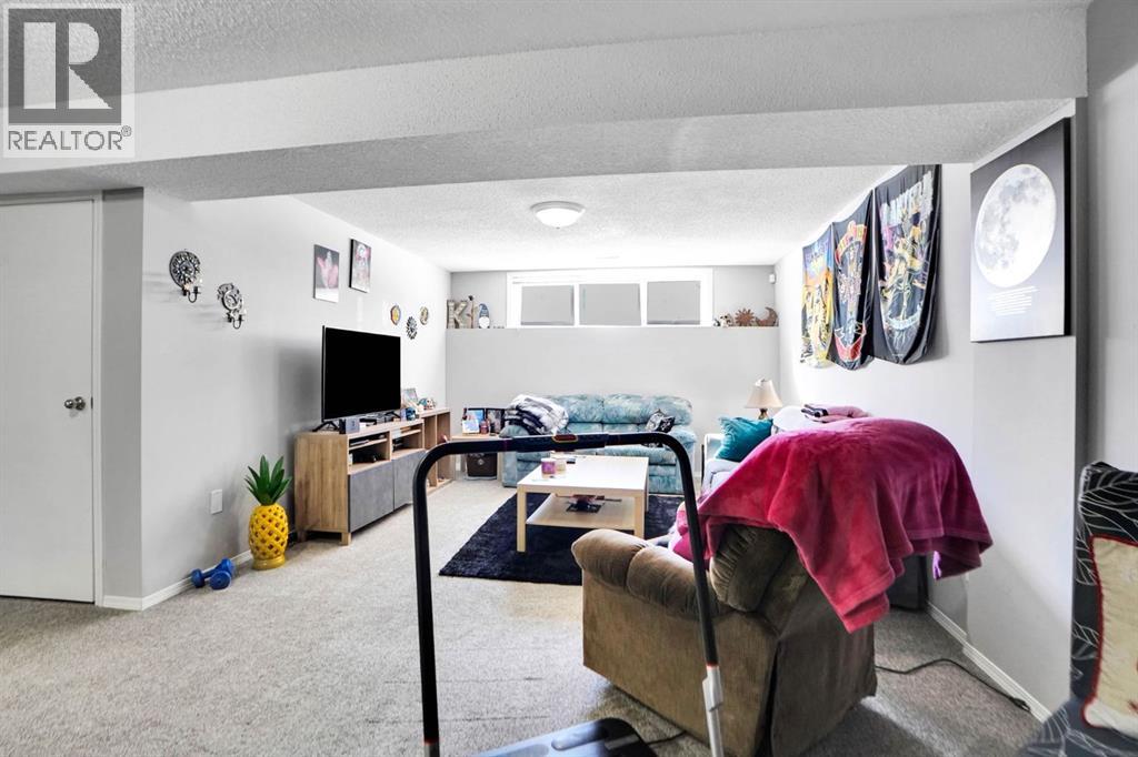 94 Inverness Park Se, Calgary, Alberta  T2Z 3E1 - Photo 17 - A2292121