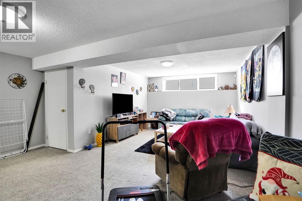 94 Inverness Park Se, Calgary, Alberta  T2Z 3E1 - Photo 18 - A2292121