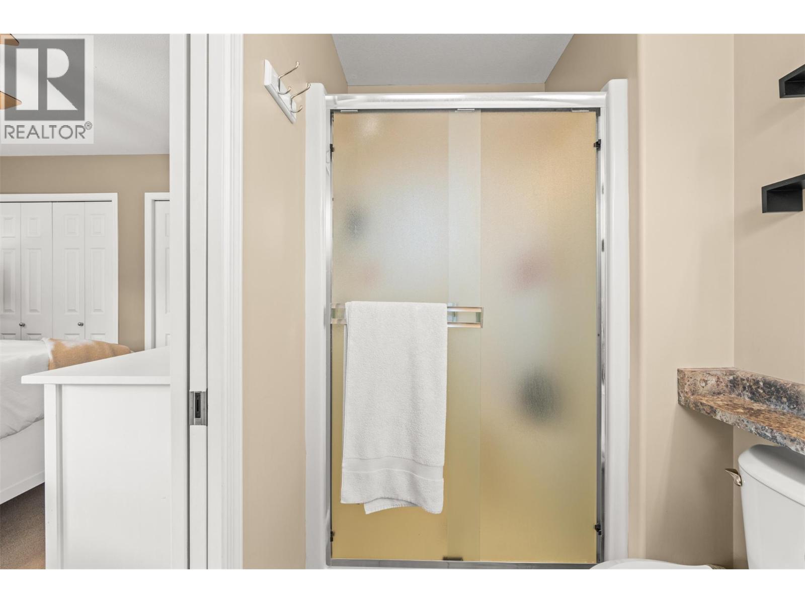 7044 Nakiska Drive, Vernon, British Columbia  V1B 3M5 - Photo 23 - 10377117