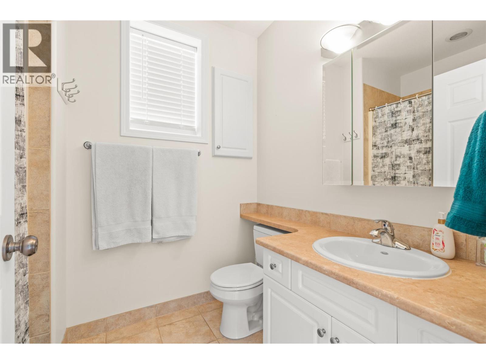 7044 Nakiska Drive, Vernon, British Columbia  V1B 3M5 - Photo 36 - 10377117