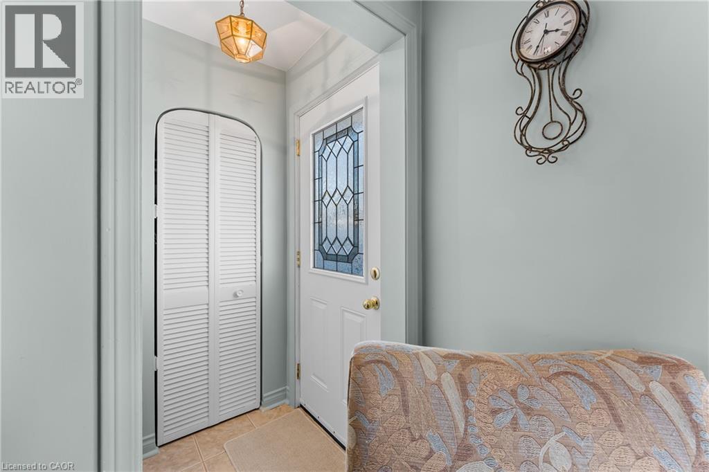 74 Tecumseh Street, St. Catharines, Ontario  L2M 2M6 - Photo 3 - 40809653