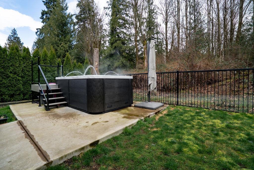 33926 Tooley Place, Mission, British Columbia  V2V 0G5 - Photo 13 - R3098754