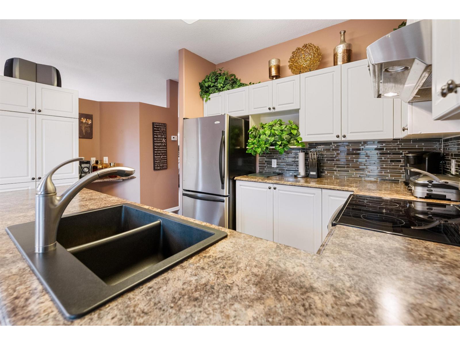 1 20750 Telegraph Trail, Langley, British Columbia  V1M 2W1 - Photo 8 - R3098610