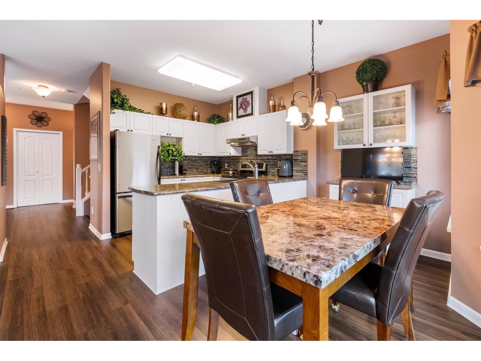 1 20750 Telegraph Trail, Langley, British Columbia  V1M 2W1 - Photo 11 - R3098610