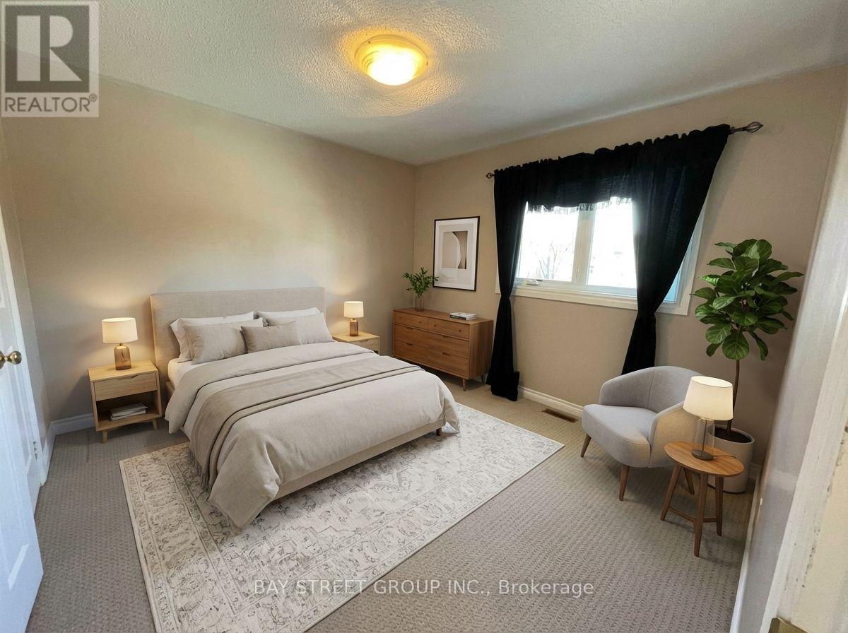 2079 Pineview Drive, Oakville, Ontario  L6H 5M5 - Photo 17 - W12751456