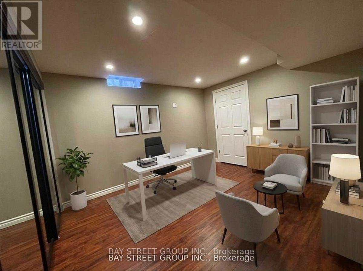 2079 Pineview Drive, Oakville, Ontario  L6H 5M5 - Photo 28 - W12751456