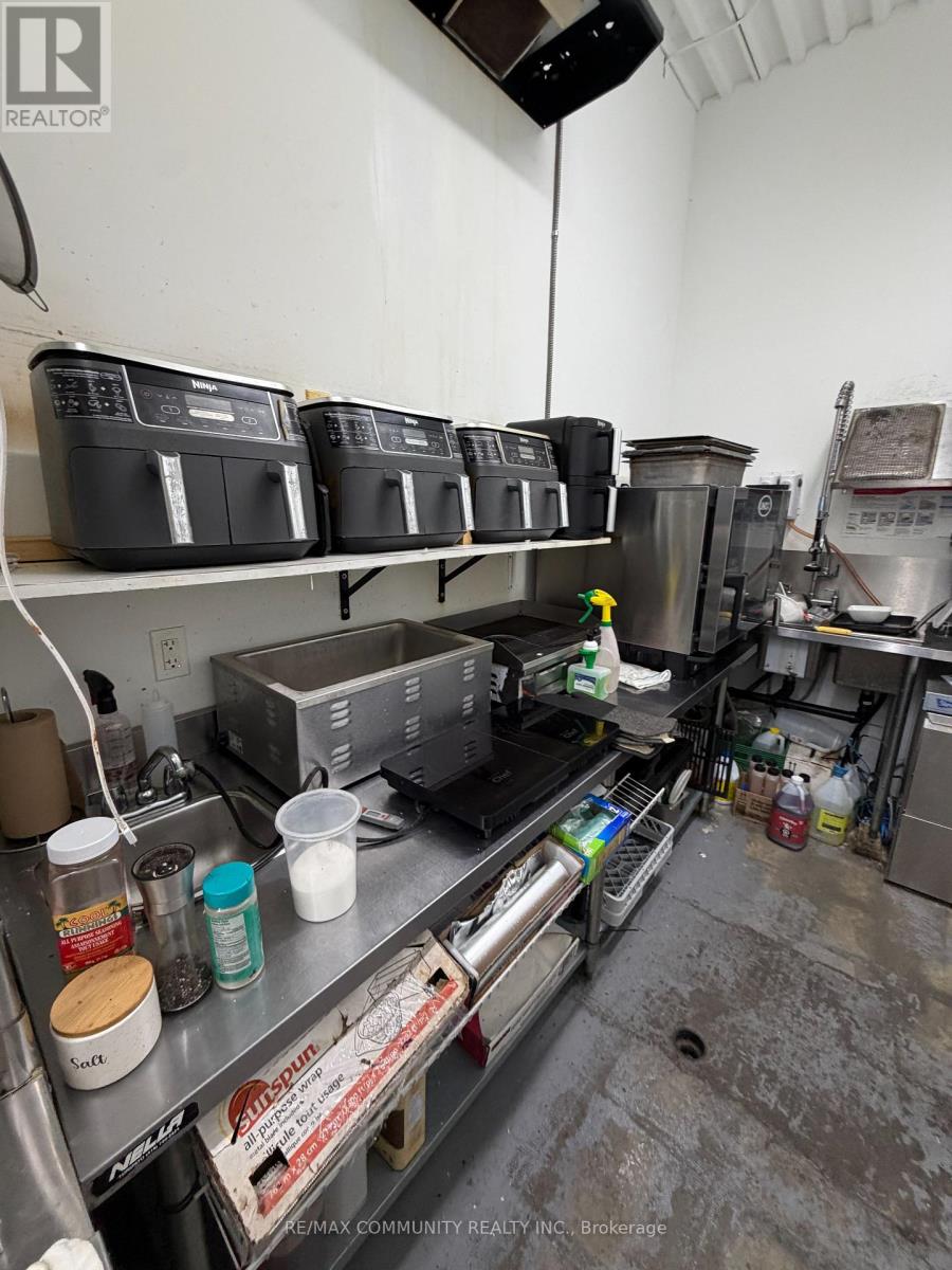 2 - 56 Quinte Street, Quinte West, Ontario  K8V 3S9 - Photo 5 - X12872022