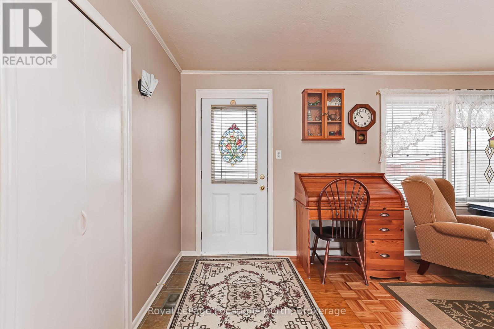 227 Superior Street, Clearview (Stayner), Ontario  L0M 1S0 - Photo 9 - S12873058