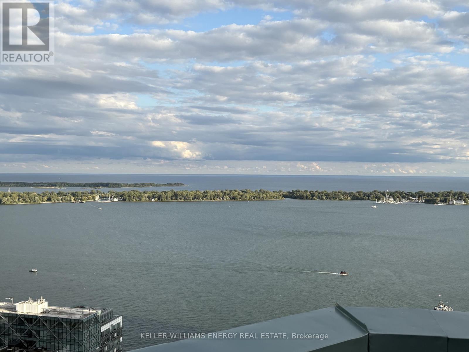 1604 - 10 Yonge Street, Toronto, Ontario  M5E 1R4 - Photo 41 - C12873048