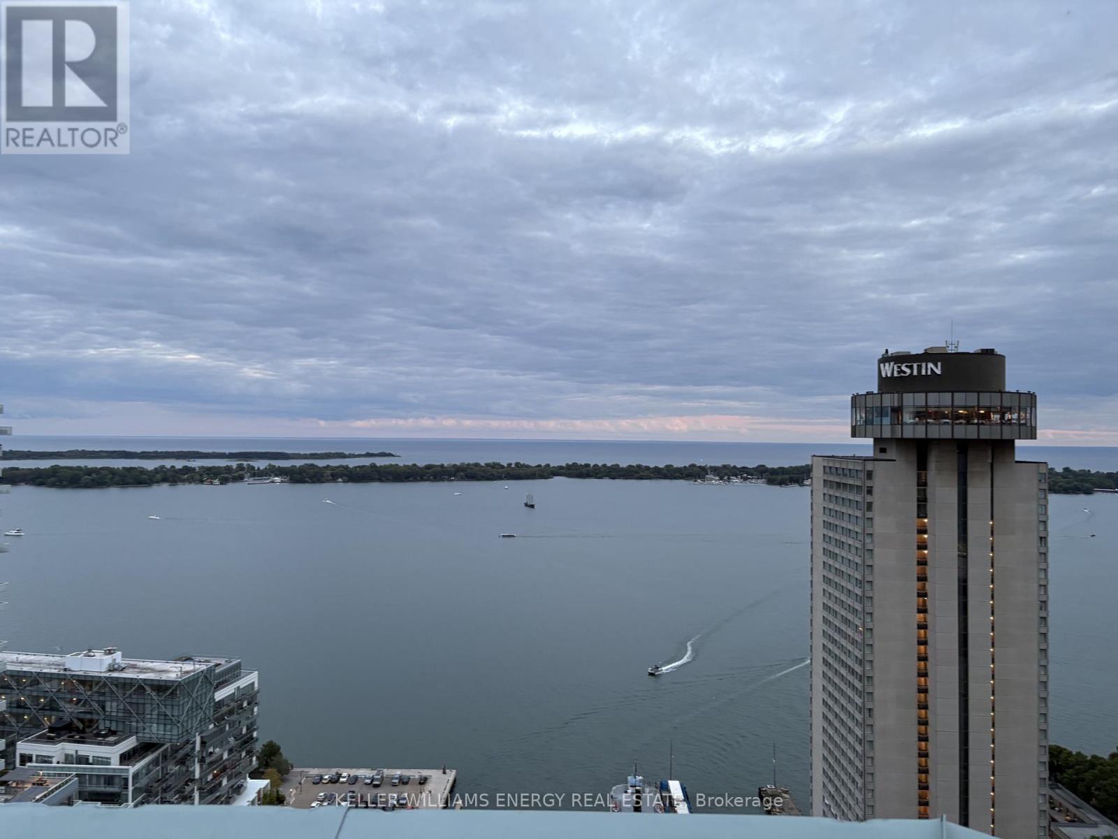 1604 - 10 Yonge Street, Toronto, Ontario  M5E 1R4 - Photo 44 - C12873048