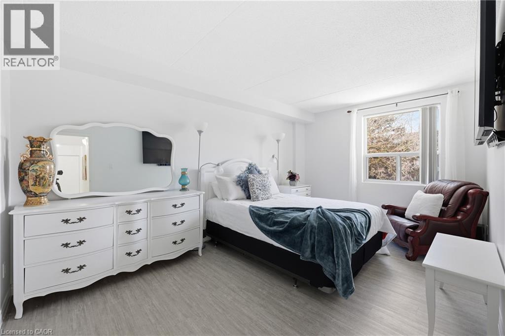 75 Silvercreek Parkway N Unit# 308, Guelph, Ontario  N1H 7R9 - Photo 17 - 40811469