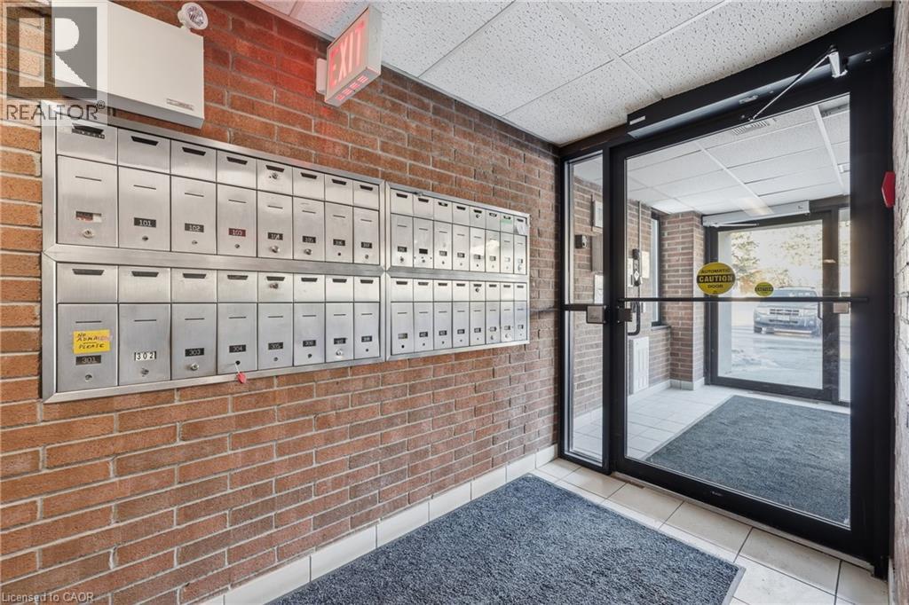 75 Silvercreek Parkway N Unit# 308, Guelph, Ontario  N1H 7R9 - Photo 22 - 40811469