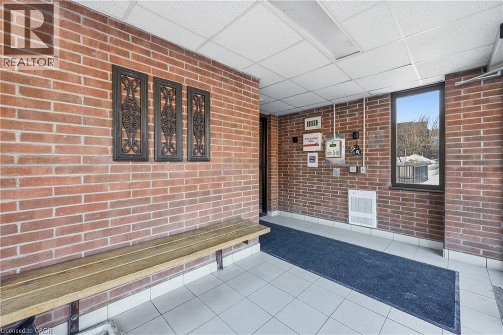 75 Silvercreek Parkway N Unit# 308, Guelph, Ontario  N1H 7R9 - Photo 23 - 40811469