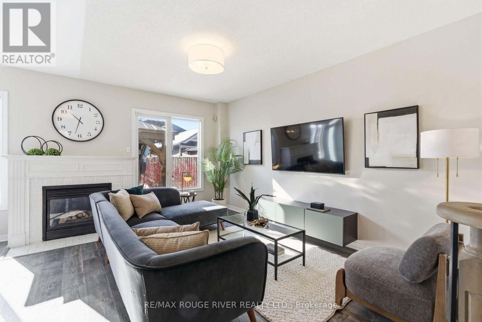 46 Sandford Crescent, Whitby, Ontario  L1R 2R9 - Photo 16 - E12873100