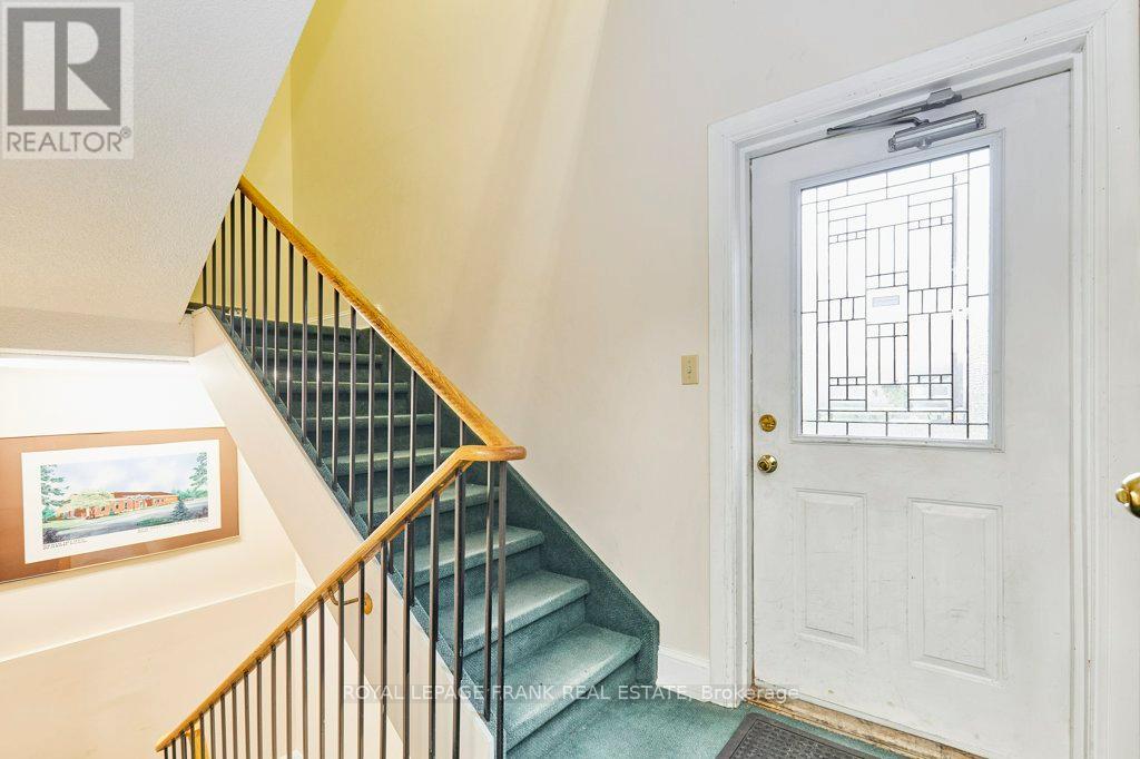 215 Simcoe Street N, Oshawa, Ontario  L1G 4T1 - Photo 19 - E12873118