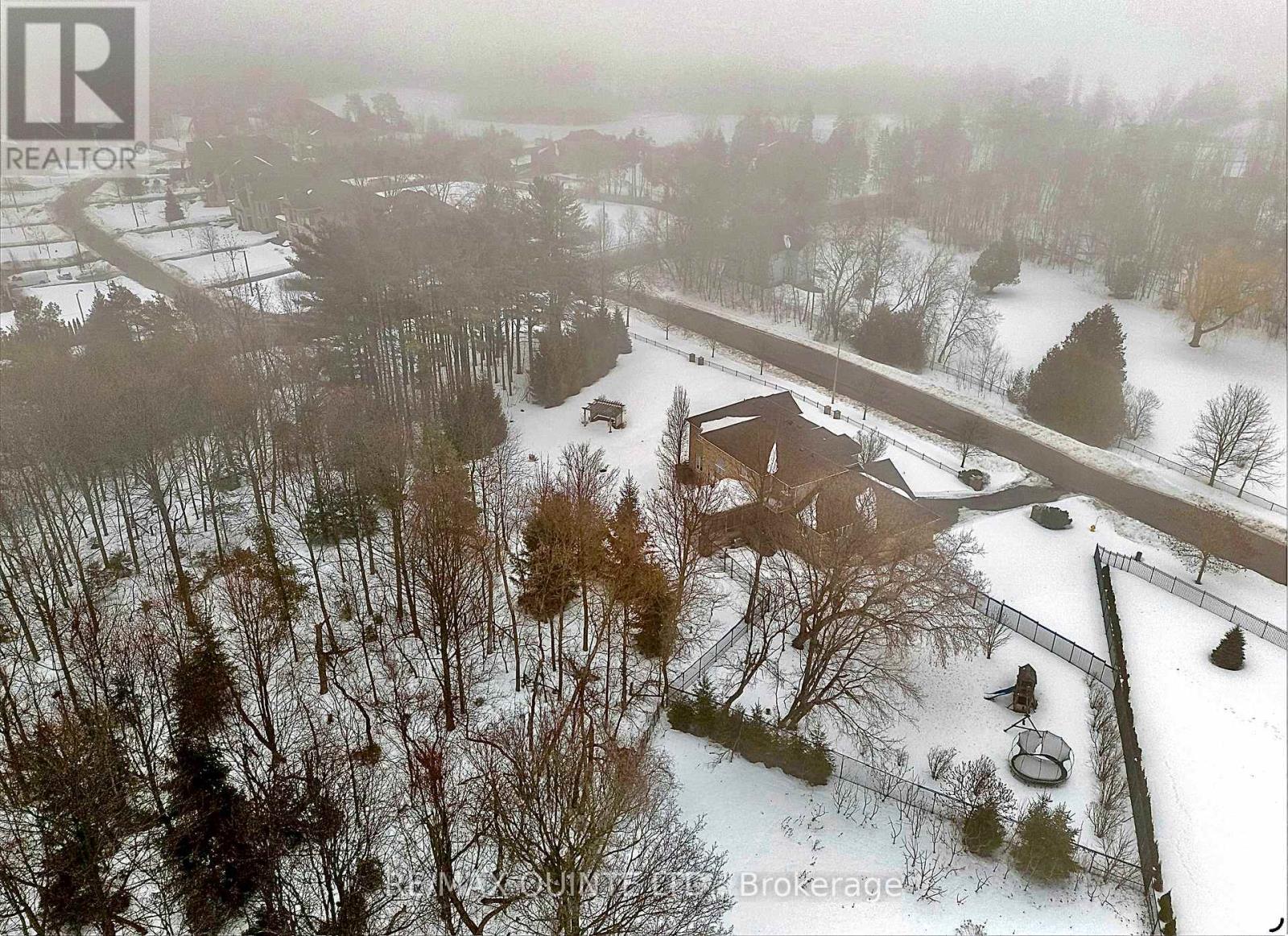 2 Treeview Avenue, Whitchurch-Stouffville, Ontario  L4A 1R1 - Photo 2 - N12873230