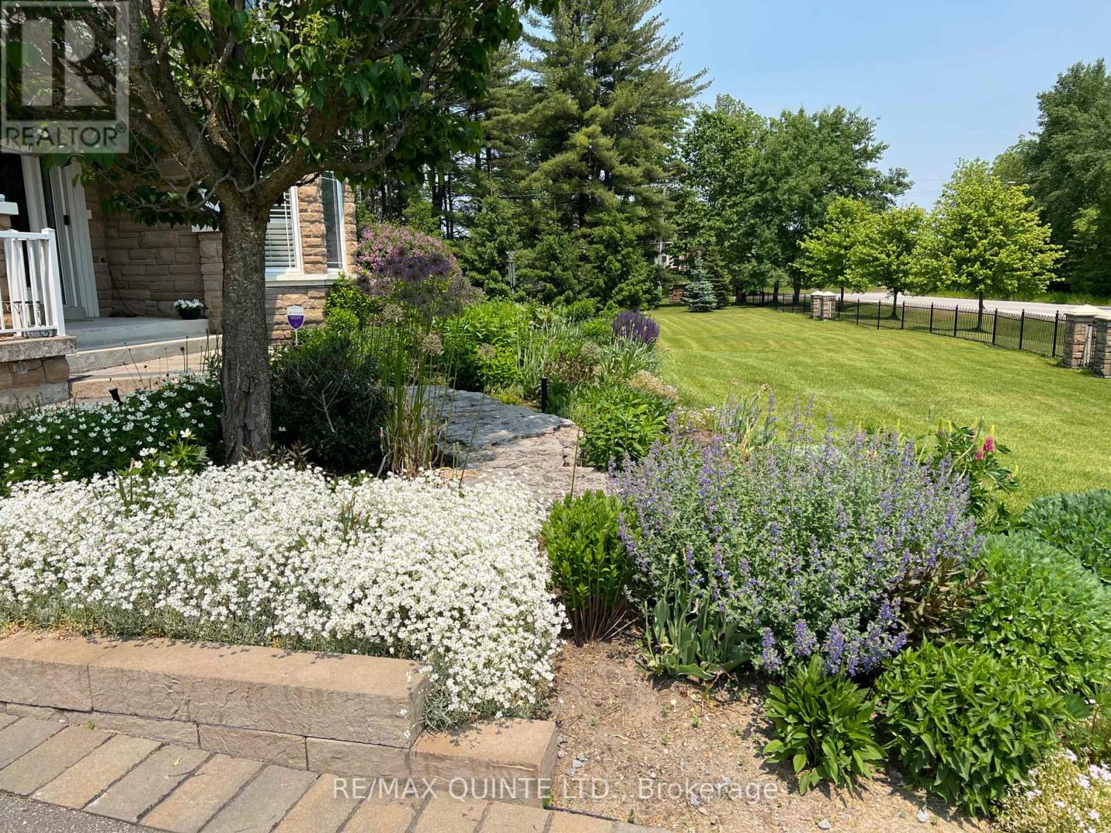 2 Treeview Avenue, Whitchurch-Stouffville, Ontario  L4A 1R1 - Photo 39 - N12873230