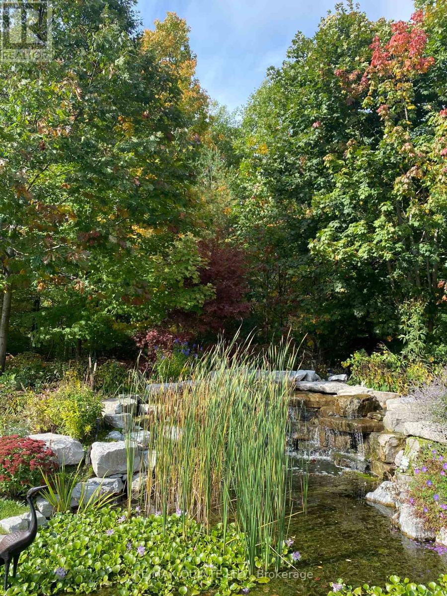 2 Treeview Avenue, Whitchurch-Stouffville, Ontario  L4A 1R1 - Photo 41 - N12873230