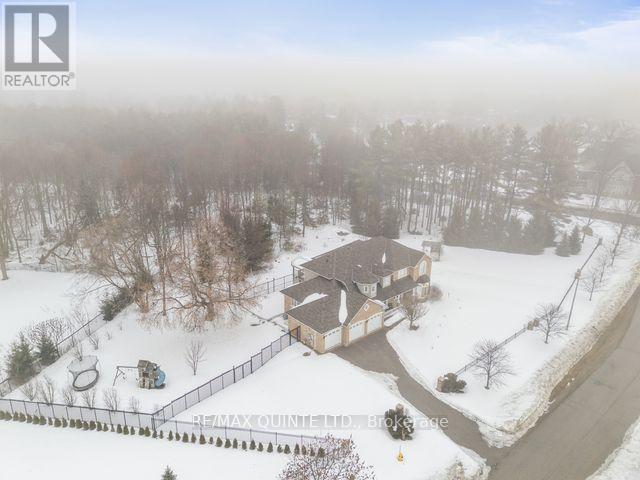 2 Treeview Avenue, Whitchurch-Stouffville, Ontario  L4A 1R1 - Photo 46 - N12873230